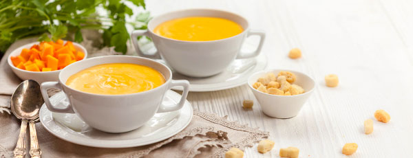 Rețete de sezon - supă cremă de dovleac plăcintar